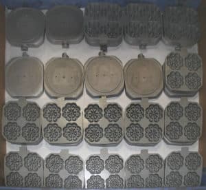 Various pieces of bakeware