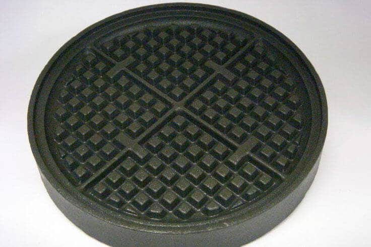 Teflon™ Non-Stick Coated Waffle Iron